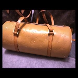 Prices to show authentic, please make any offer